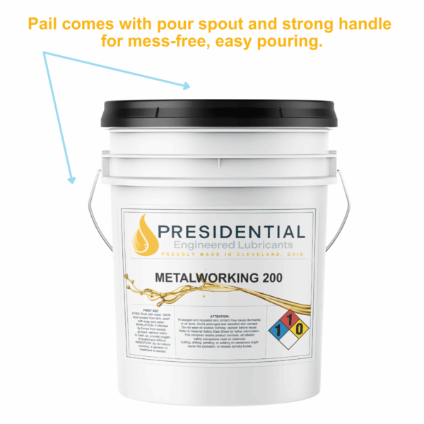 Image showing the pour spout and strong handle of the pail for mess-free, easy pouring